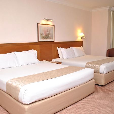 Empress Hotel ספאנג מראה חיצוני תמונה
