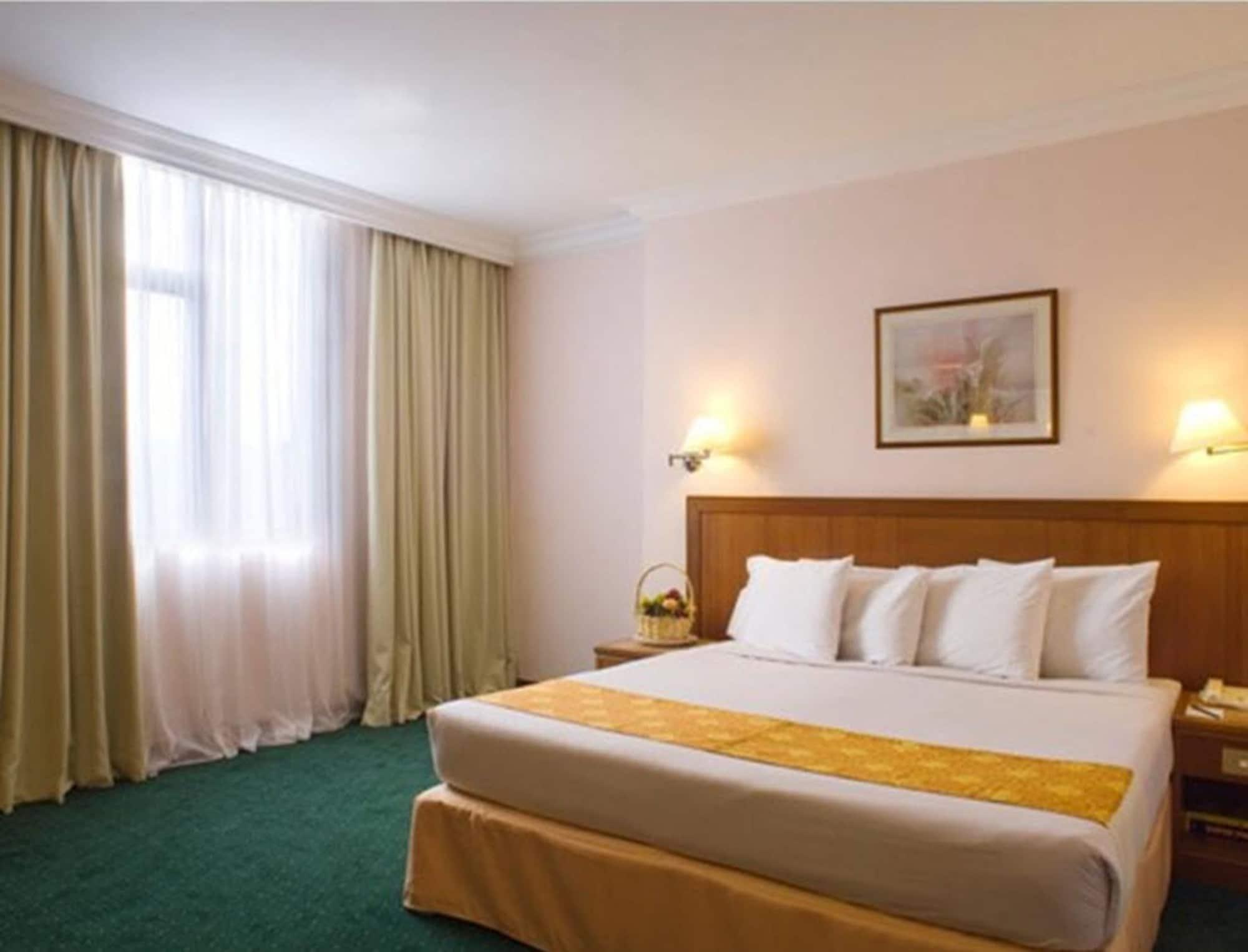 Empress Hotel ספאנג מראה חיצוני תמונה